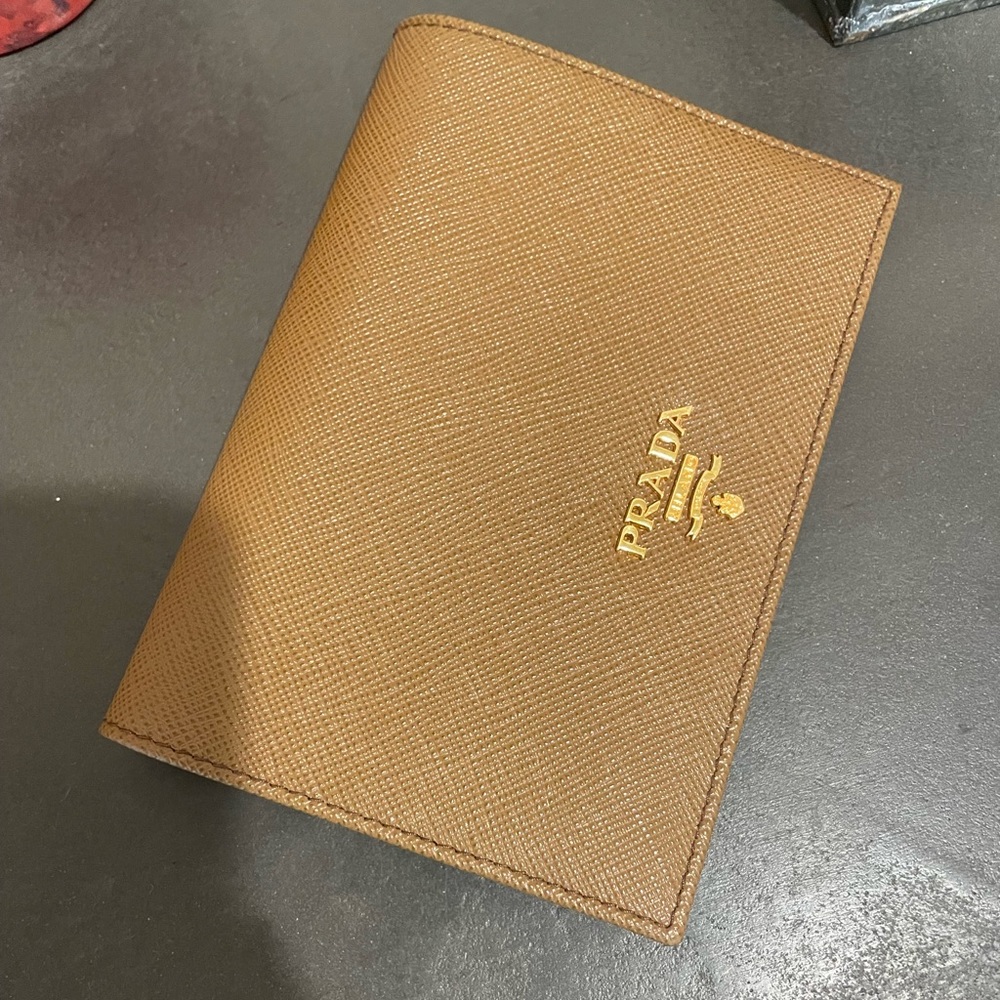 Prada saffiano passport holder